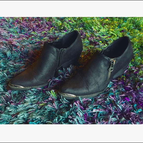 Very Volatile Sabrina western black zip booties 6 - Picture 6 of 7